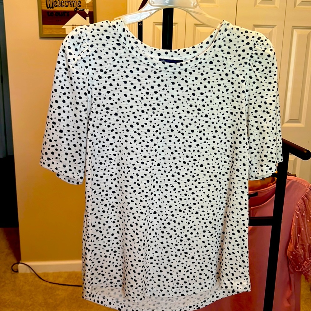 Puff sleeve shirt